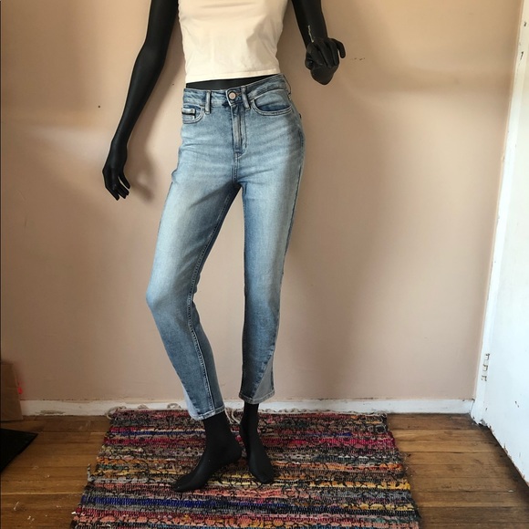 Calvin Klein High Rise Jeans - Picture 2 of 3